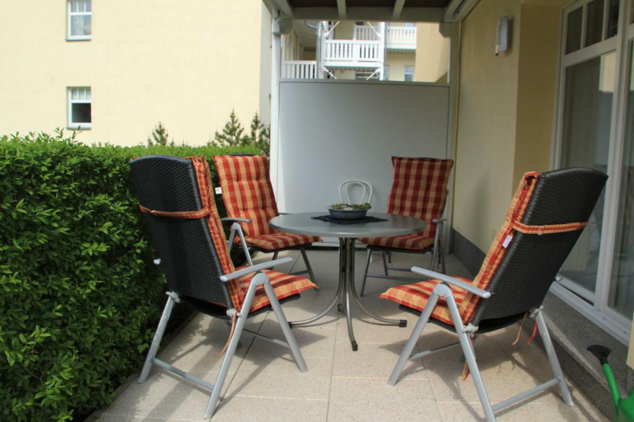 Apartamento Auszeit Am Lindenpark Ostseebad Kühlungsborn Exterior foto